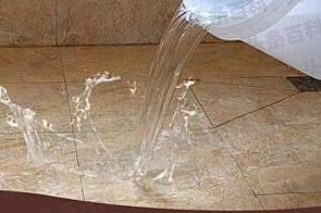 贵溪漏水维修 免砸砖防水材料该如何施工